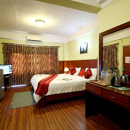 Classic Nepal Hotel Katmandu Dış mekan fotoğraf