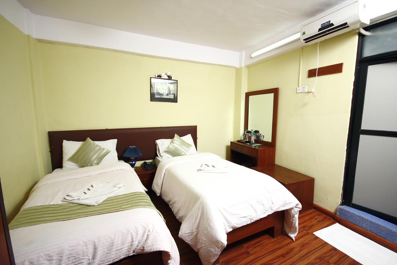 Classic Nepal Hotel Katmandu Dış mekan fotoğraf