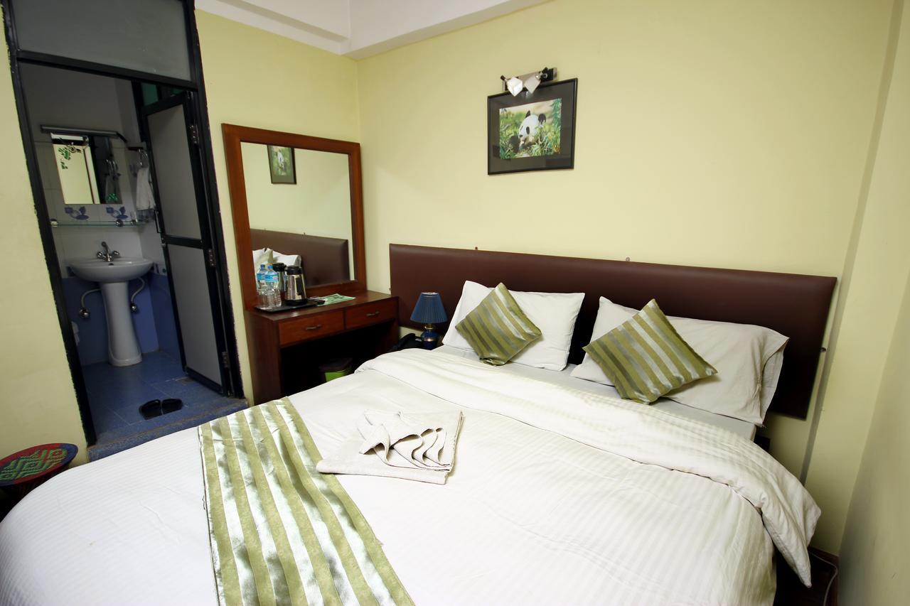 Classic Nepal Hotel Katmandu Dış mekan fotoğraf