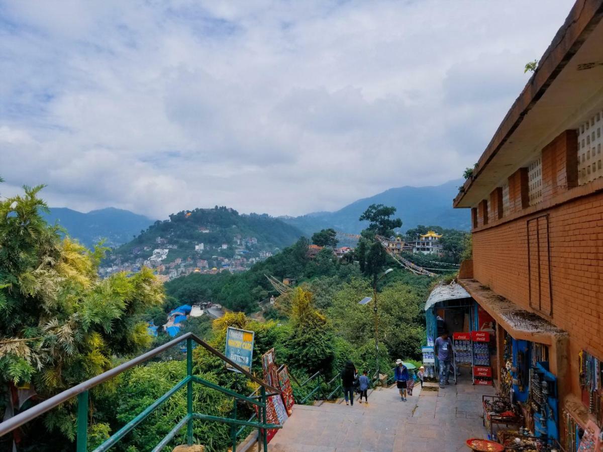 Classic Nepal Hotel Katmandu Dış mekan fotoğraf